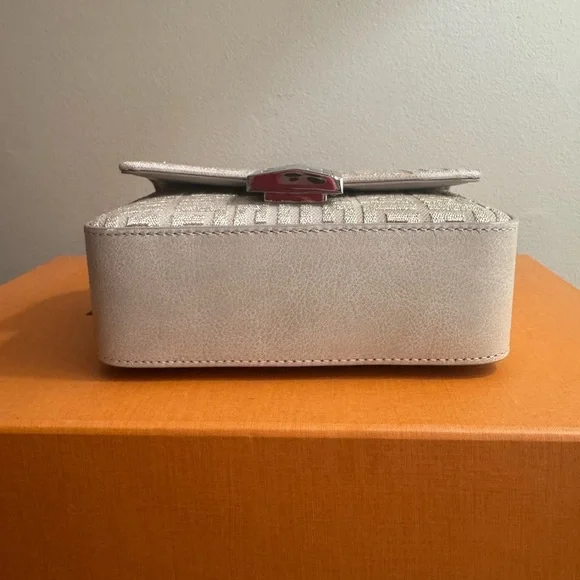 Givenchy Beige Crossbody Bag with Silver Accents - Picture 4 of 9